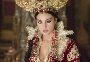 Monica Bellucci, far from grimm.