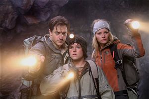 Brendan Fraser, Josh Hutcherson and Anita Briem can't find a decent plot no matter how deep they go.