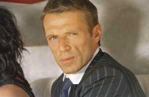 Lambert Wilson, Very Mingian